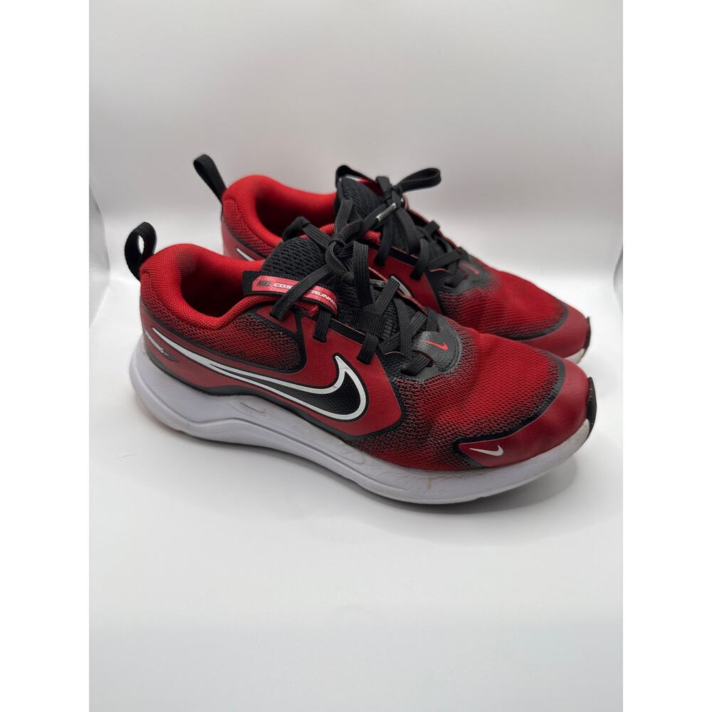 Nike Cosmic Runner Big Kid GS Youth Shoes 4Y Red White Black Lightweight Running